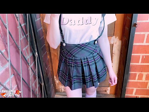 ❤️ Schoolgirl sucks a Dick go domhain agus fucks ionad ranganna. ❤️❌ Just a porn linn ﹏