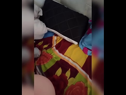 ❤️ Fanann mo chomhghleacaí seomra sa bhaile ina n-aonar mar go dtéann a fear céile ar saoire agus glacaim an deis í a fuck agus a asal a líonadh le bainne ❤️❌ Just a porn linn ﹏